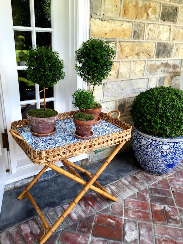 Oscar de la Renta tray stand at Weatherstone