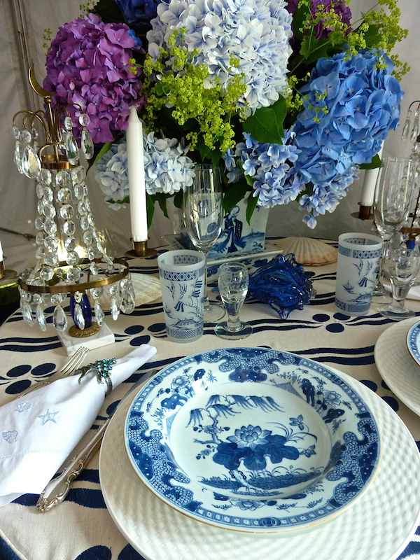 Natasha Willauer Interiors at A Perfect Setting at the Nantucket Antiques Show