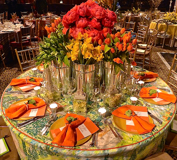 Roric Tobin for Geoffrey Bradfield Lenox Hill gala table