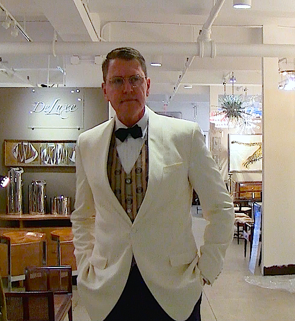 Thomas Jayne in More Dressy Designers We Love video