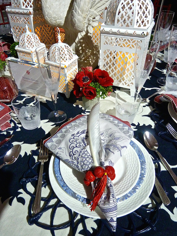 Suzanne Eason table at the Red Cross Red & White ball 2014