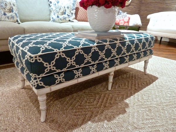 Thibaut Devon bench