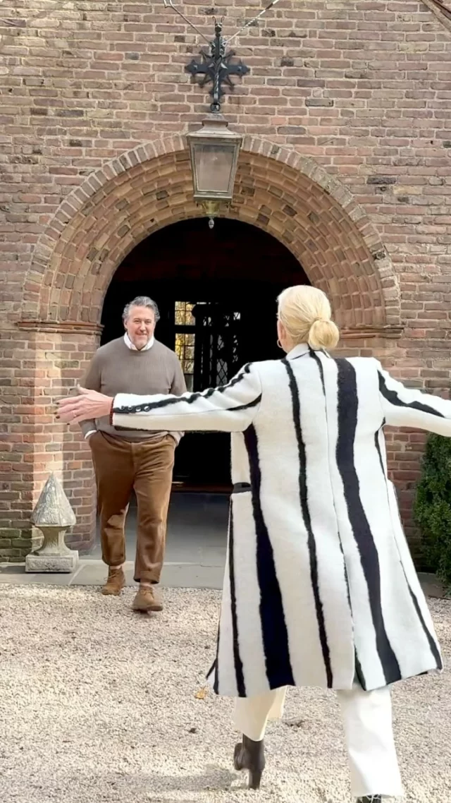 Our latest video visit is here! Tag along with me and @susannasalk to the historic Locust Valley home of designer @alfredoparedesstudio where he transformed his 1929 Harrie T. Lindeberg house from the ground up, thoughtfully creating sophisticated spaces with layered collections perfect for creating timeless memories with his family. LINK IN PROFILE (latest video).