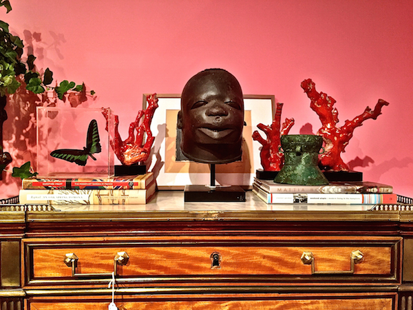 vignette in Robert Dean Harris bedroom at Sotheby's 2015 showhouse